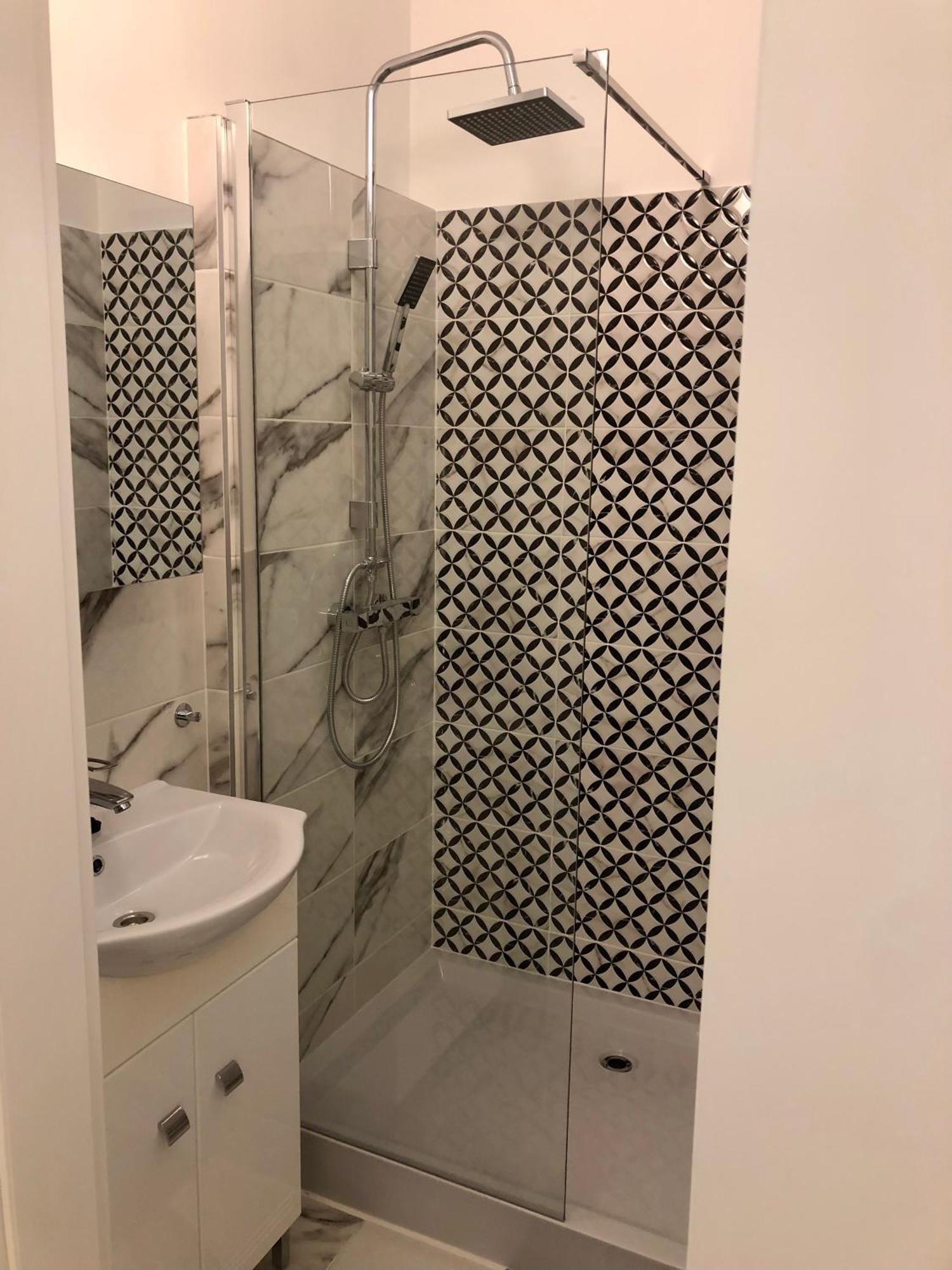 Apartment With 2 Bedrooms Near Gellert Thermal Bath 布达佩斯 外观 照片